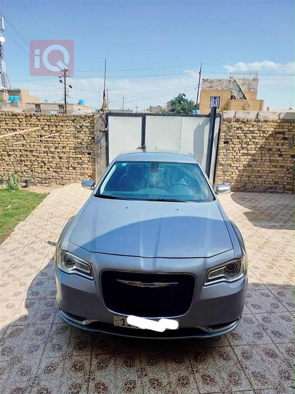 Chrysler 300 2016 for sale in Iraq - Nasiriyah